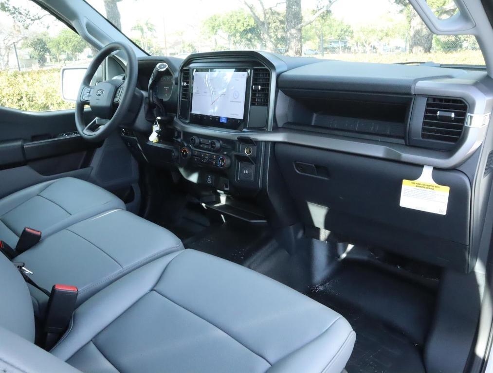new 2025 Ford F-150 car, priced at $39,018