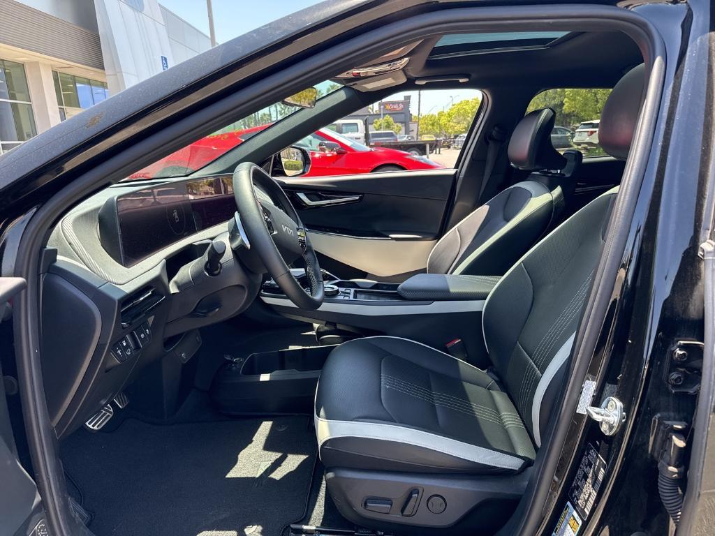 used 2022 Kia EV6 car, priced at $29,500