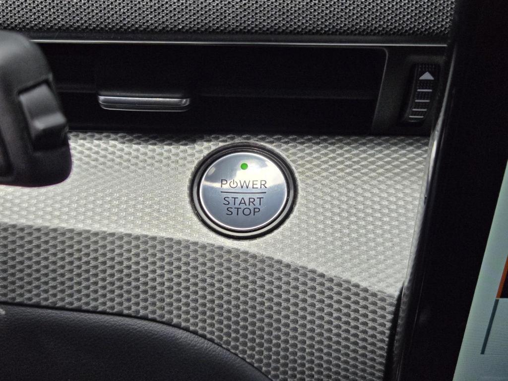 used 2021 Ford Mustang Mach-E car, priced at $25,498