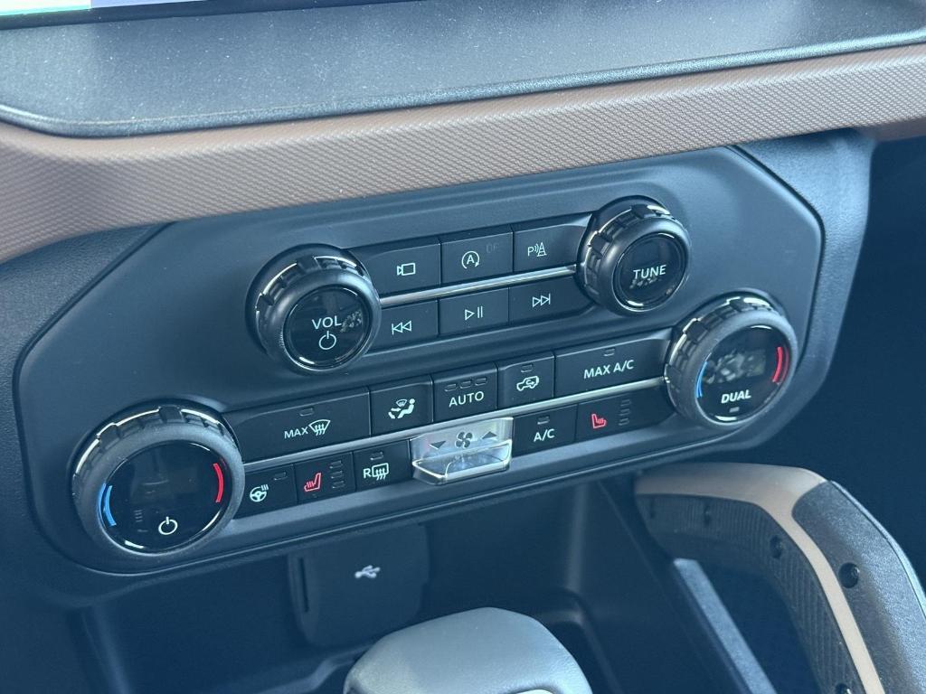new 2024 Ford Bronco car, priced at $56,583