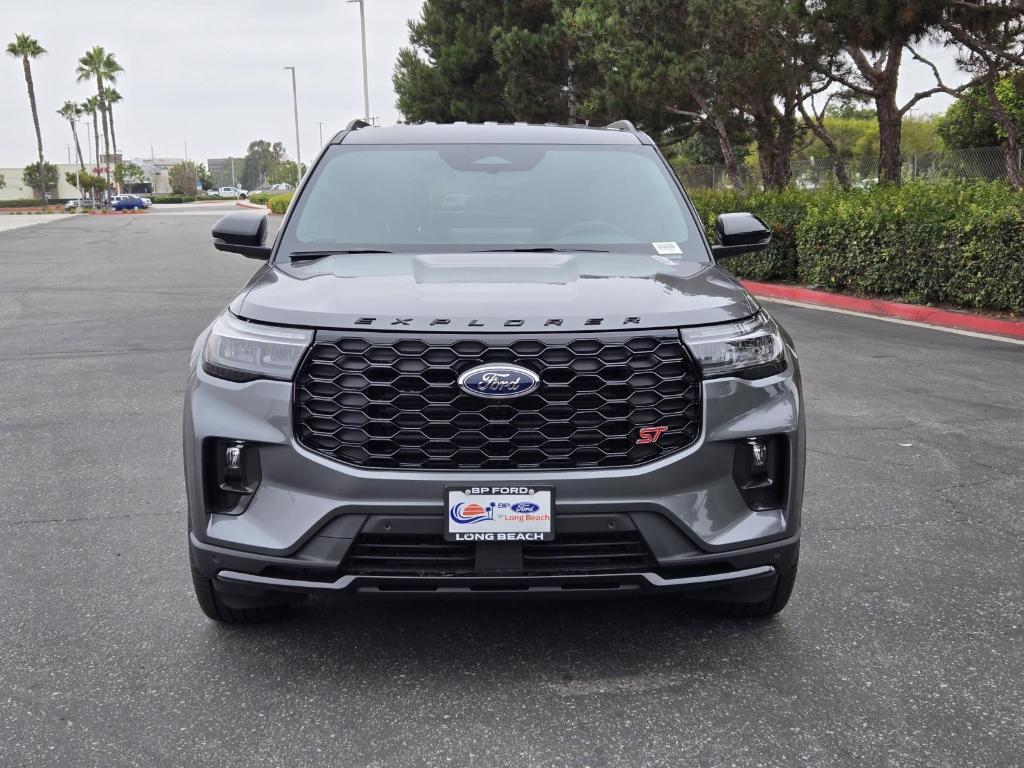 new 2025 Ford Explorer car, priced at $53,836