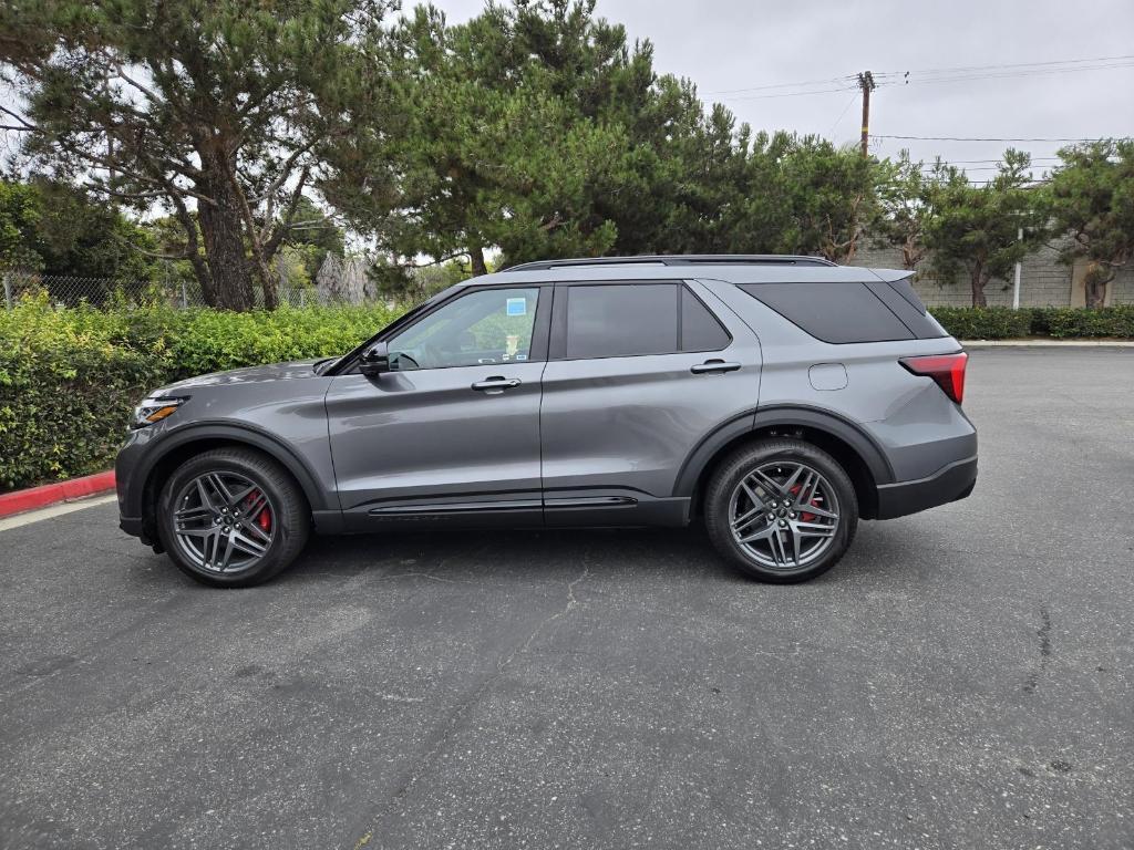 new 2025 Ford Explorer car, priced at $53,836