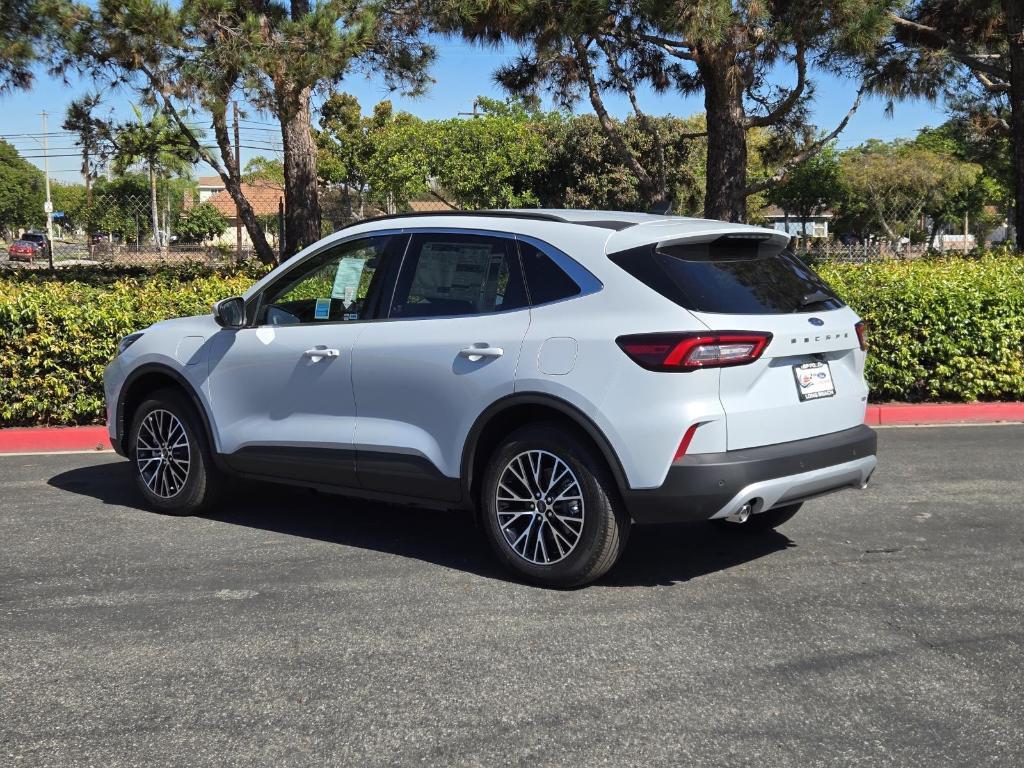 new 2025 Ford Escape car, priced at $32,095