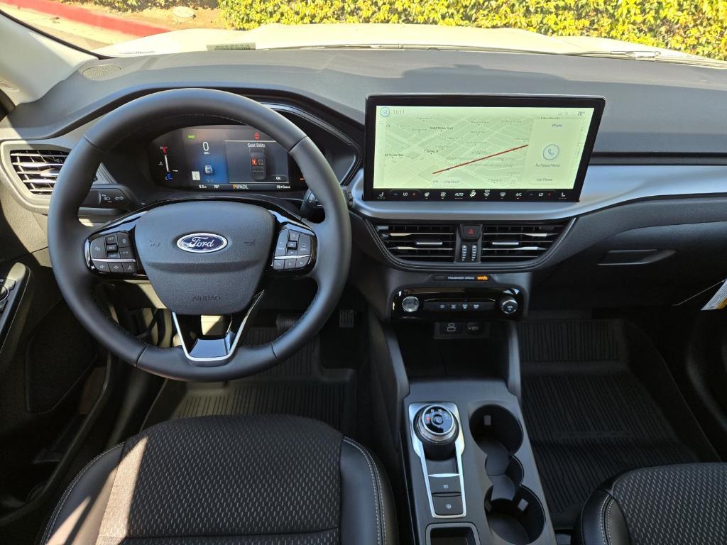 new 2025 Ford Escape car, priced at $32,095