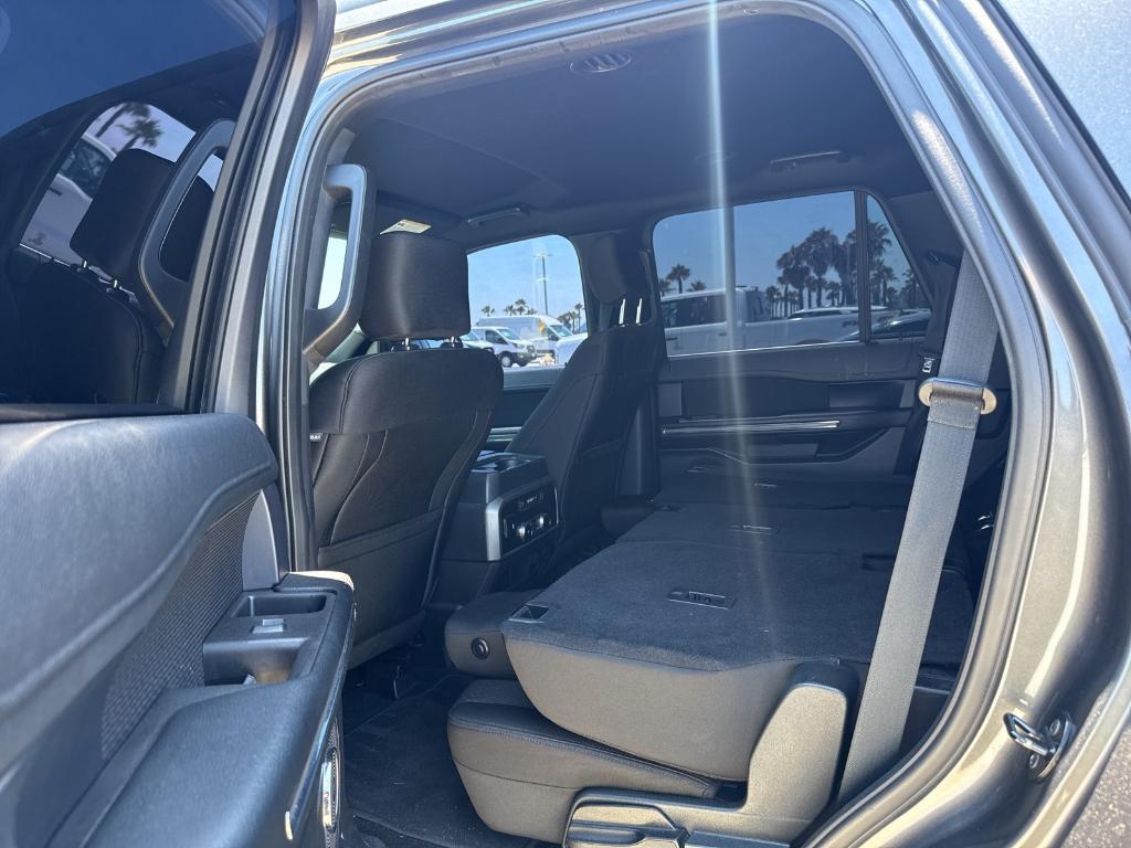 used 2019 Ford Expedition car, priced at $27,950