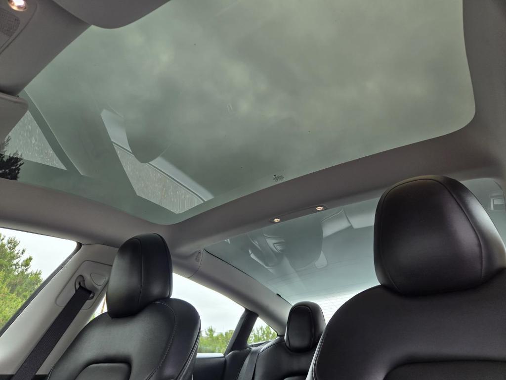 used 2021 Tesla Model 3 car, priced at $23,000