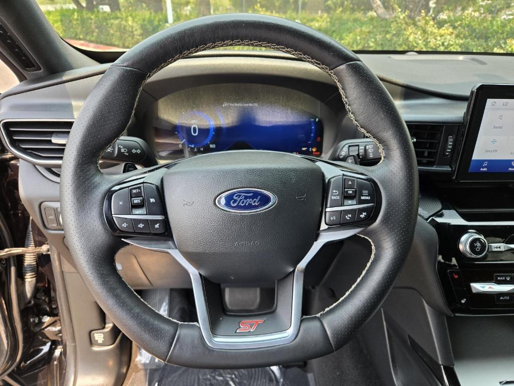 used 2022 Ford Explorer car, priced at $37,980