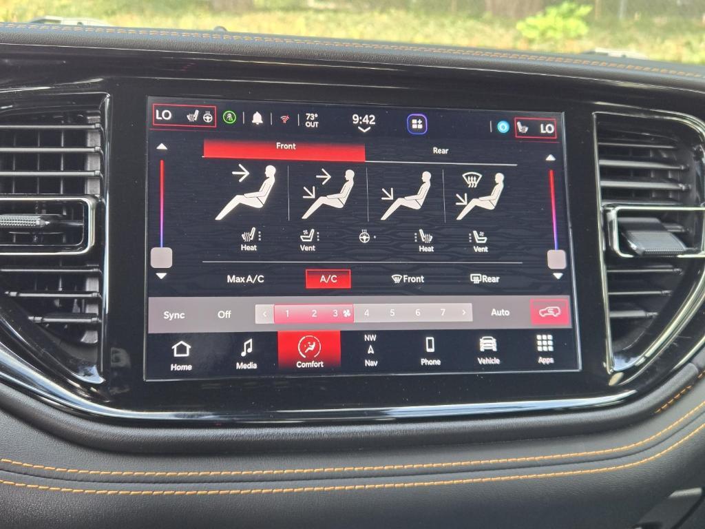 used 2023 Dodge Durango car, priced at $34,000