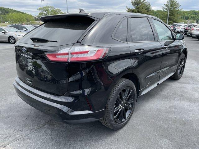 used 2024 Ford Edge car, priced at $37,988