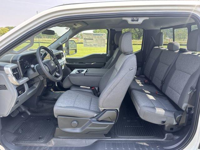 new 2025 Ford F-250 car, priced at $67,725