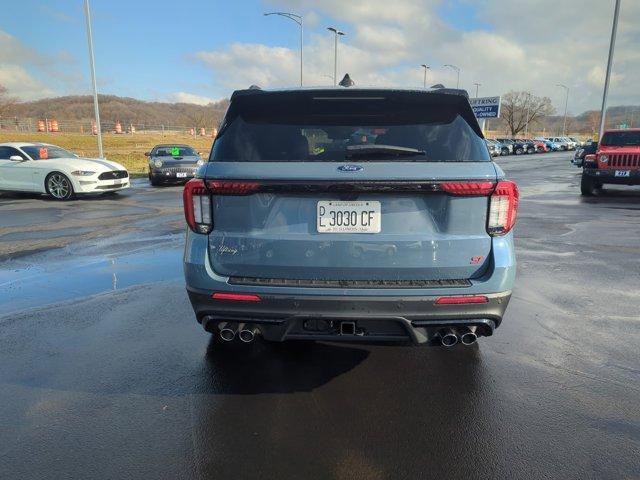 new 2025 Ford Explorer car, priced at $61,490