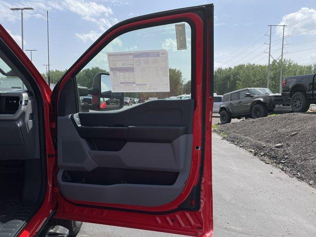 new 2025 Ford F-250 car, priced at $55,225
