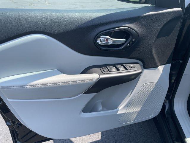 used 2022 Jeep Cherokee car, priced at $28,988