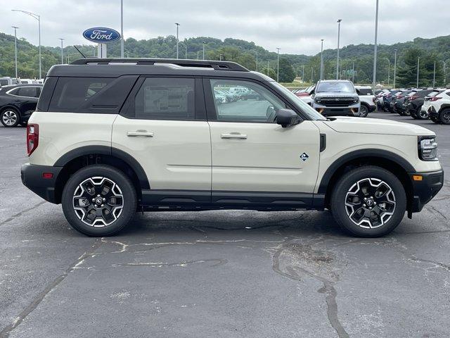 new 2025 Ford Bronco Sport car, priced at $40,880