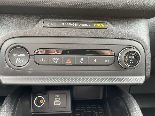 new 2025 Ford Bronco Sport car, priced at $40,880