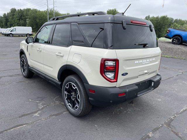 new 2025 Ford Bronco Sport car, priced at $40,880