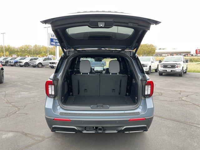 new 2025 Ford Explorer car, priced at $54,225