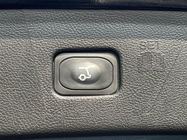 used 2023 Ford Edge car, priced at $27,428