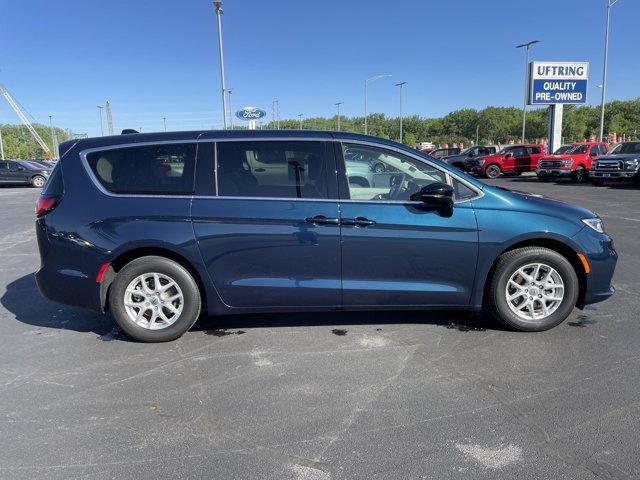 used 2024 Chrysler Pacifica car, priced at $37,864