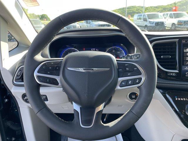 used 2024 Chrysler Pacifica car, priced at $37,864