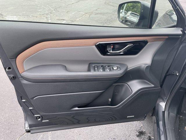 new 2025 Subaru Forester car, priced at $40,191