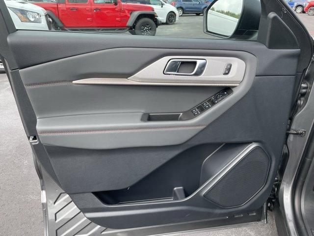 new 2025 Ford Explorer car, priced at $50,755