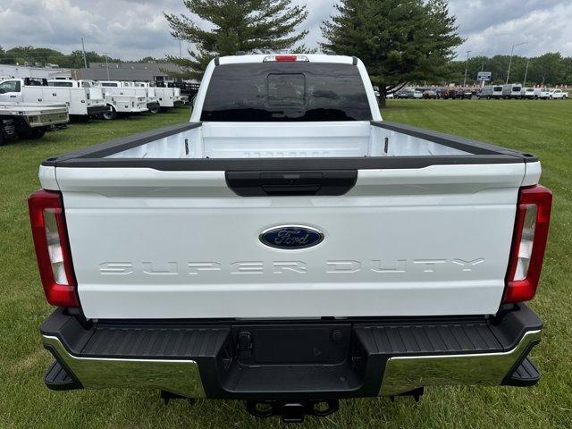 new 2025 Ford F-250 car, priced at $57,470