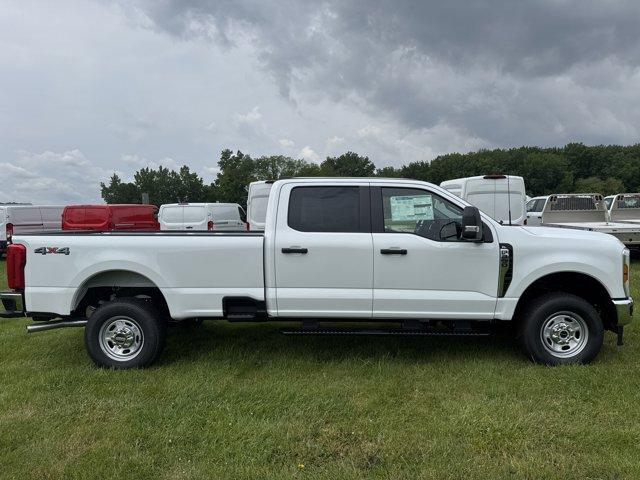 new 2025 Ford F-250 car, priced at $57,470