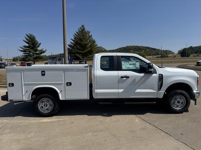 new 2025 Ford F-350 car, priced at $74,565