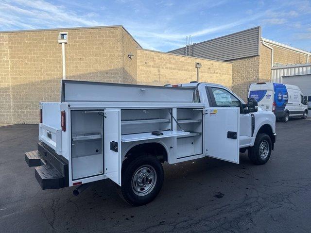 new 2025 Ford F-250 car, priced at $68,312