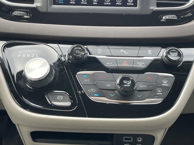 used 2020 Chrysler Pacifica car, priced at $21,488