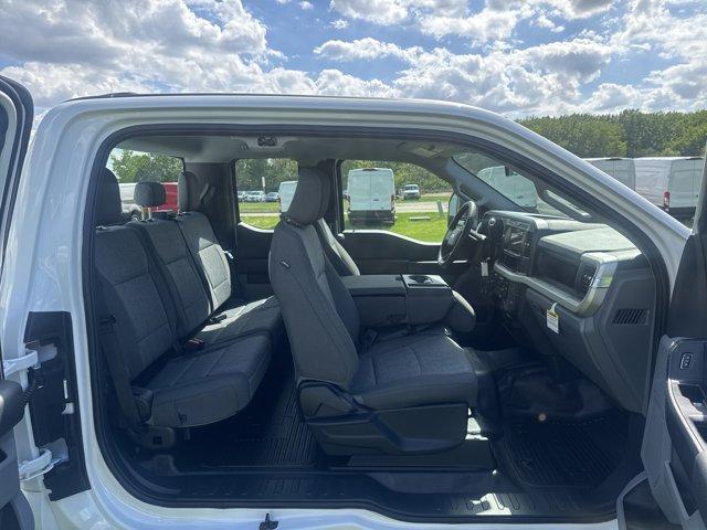new 2025 Ford F-250 car, priced at $55,225