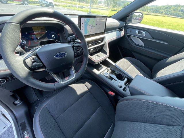 new 2025 Ford Explorer car, priced at $62,655