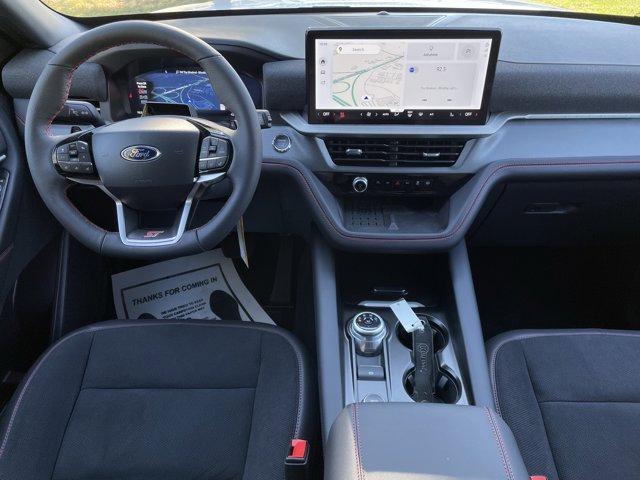 new 2025 Ford Explorer car, priced at $62,655