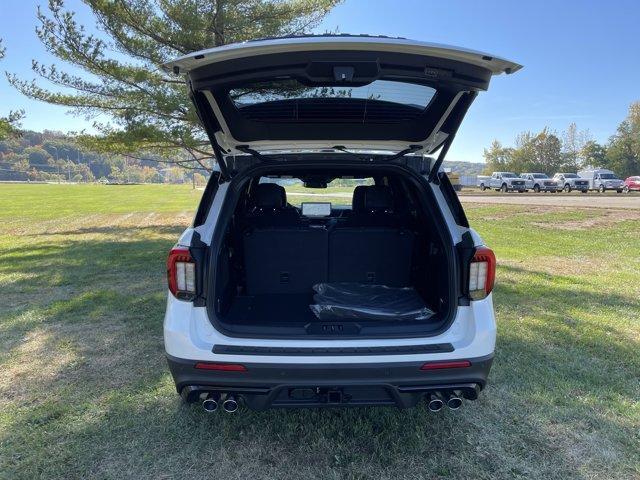 new 2025 Ford Explorer car, priced at $62,655