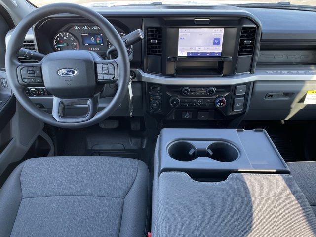 new 2025 Ford F-250 car, priced at $57,470