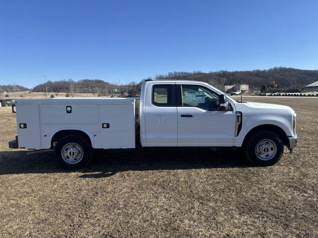 new 2024 Ford F-250 car, priced at $66,246