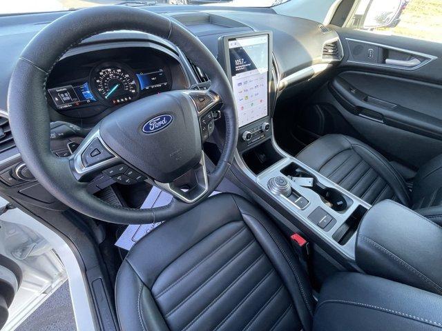 used 2024 Ford Edge car, priced at $29,888