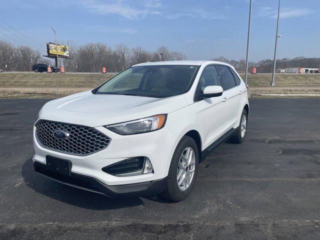 new 2024 Ford Edge car, priced at $43,050