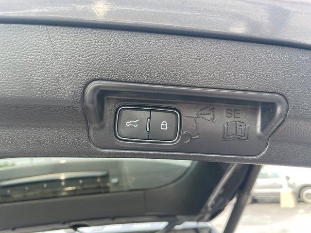 used 2022 Ford Explorer car, priced at $33,774