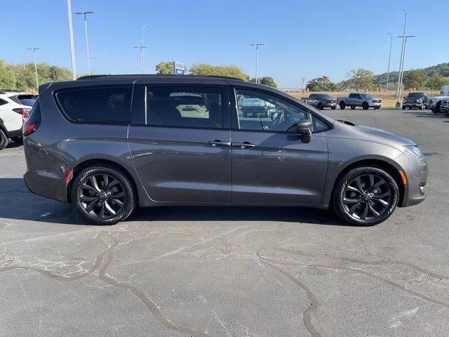 used 2020 Chrysler Pacifica car, priced at $18,488