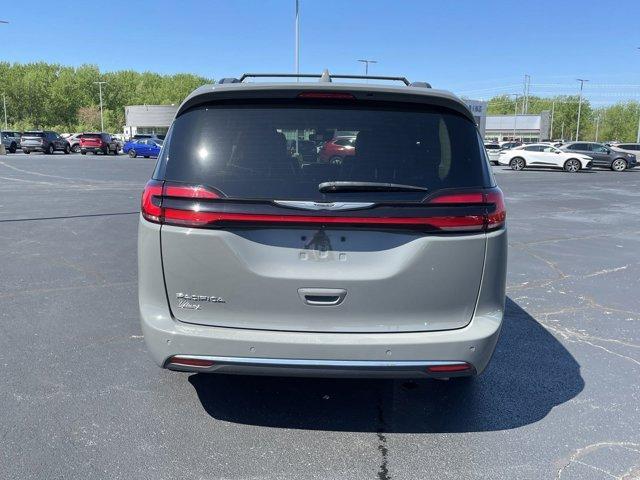 used 2022 Chrysler Pacifica car, priced at $25,562