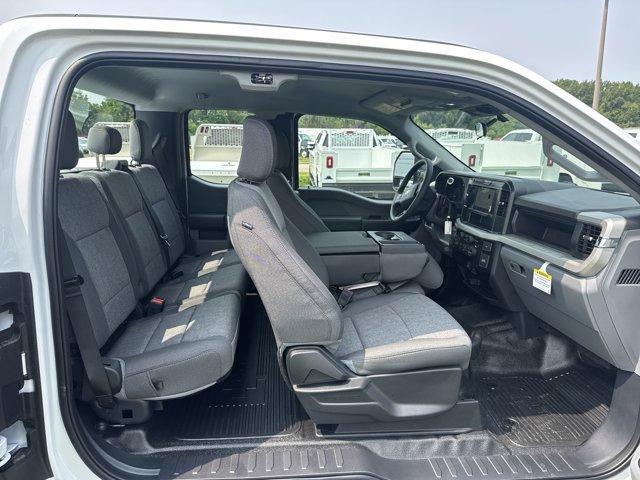 new 2025 Ford F-250 car, priced at $55,225
