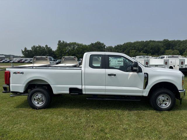 new 2025 Ford F-250 car, priced at $55,225