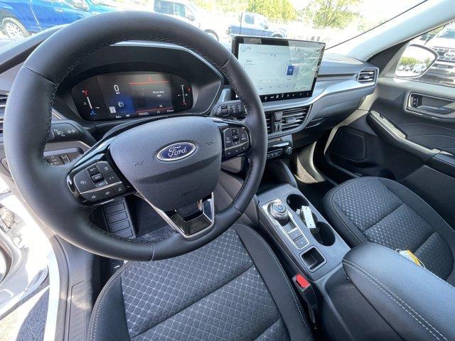 new 2025 Ford Escape car, priced at $35,240