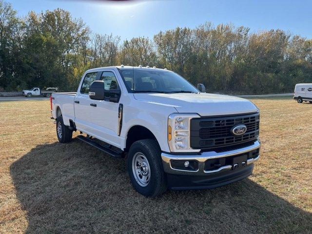 new 2024 Ford F-350 car, priced at $57,465