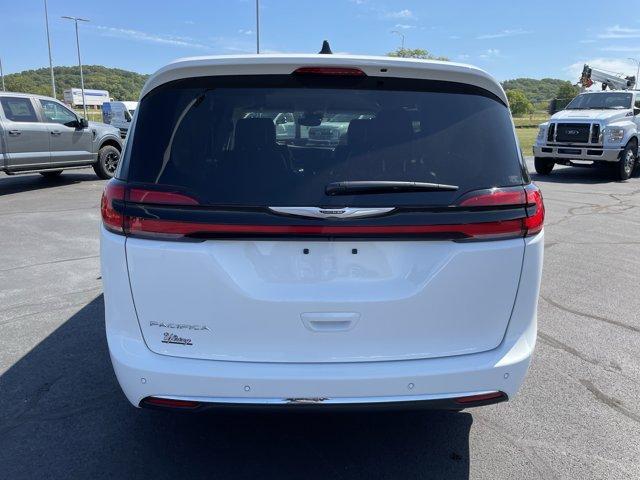 used 2024 Chrysler Pacifica car, priced at $33,984