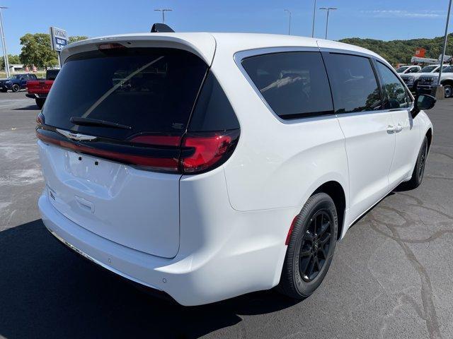 used 2024 Chrysler Pacifica car, priced at $33,984