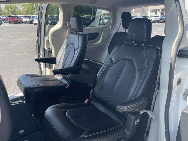 used 2024 Chrysler Pacifica car, priced at $37,888