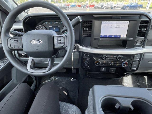 new 2025 Ford F-250 car, priced at $54,550